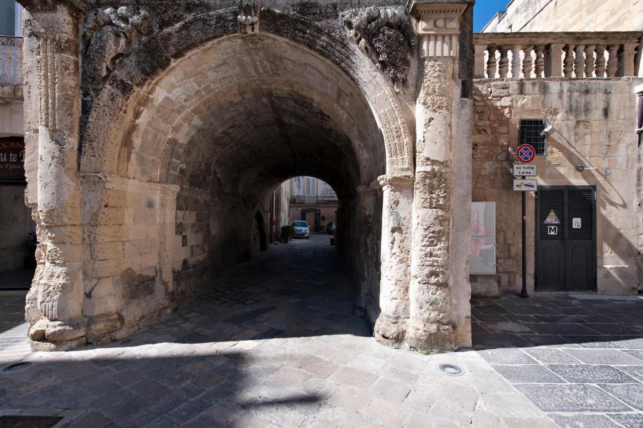 Casa Dell'Arco Old Town - Sit Apartment Lecce Exterior photo